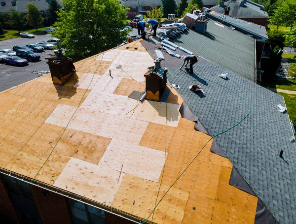 Roof repair in Barrie