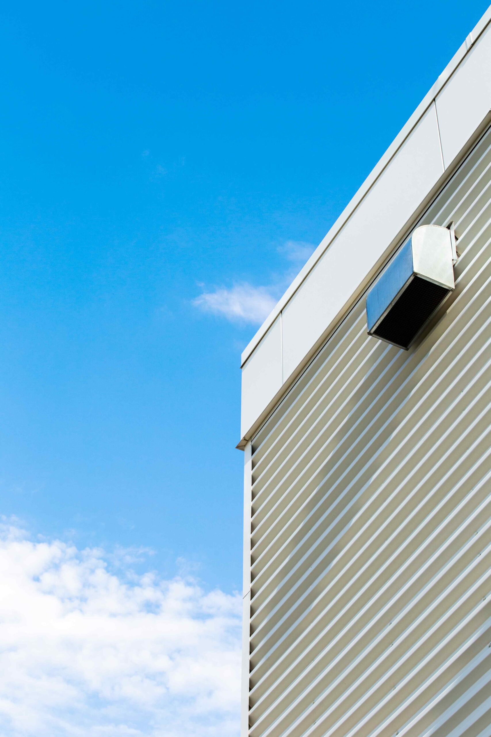 Premium siding installation by RonOvations