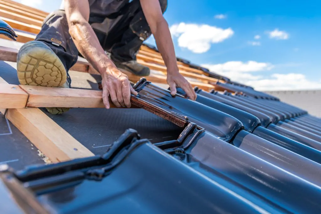 metal roof maintenance offers several advantages